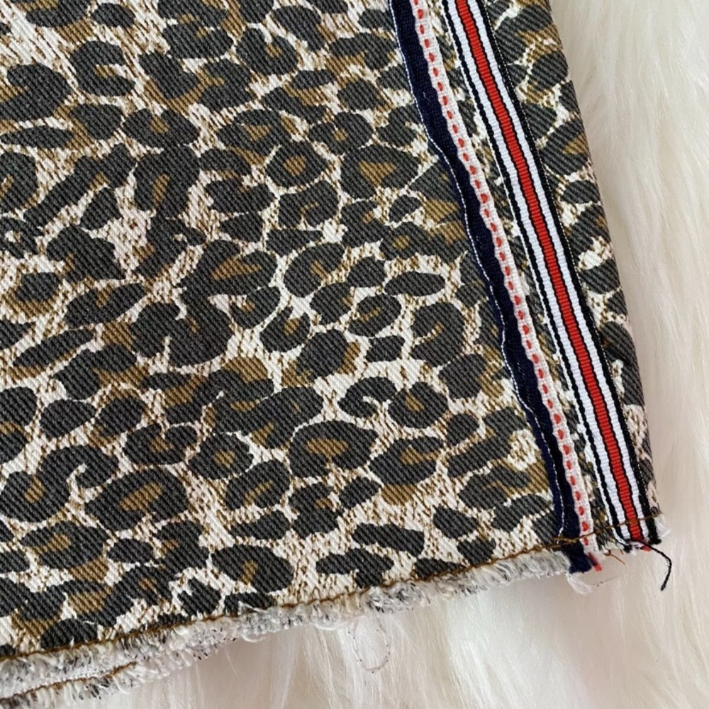 Chelsea & Violet Leopard Print Shorts SZ 26 - Picture 6 of 6